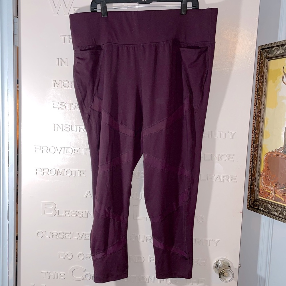 Purple Compression Leggings w/Mesh Cut-Outs 22/24
